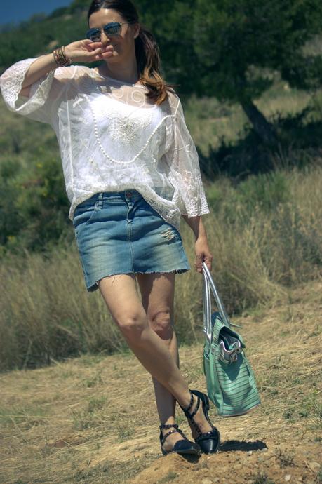 Mini y tunica con encaje Mini y tunica con encaje