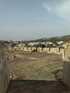 BLOG FOTOGRAFÍA (PARTE 8: CAMINANDO CARTAGENA... CASTILLO DE SAN FELIPE)