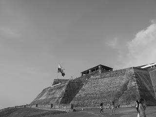 BLOG FOTOGRAFÍA (PARTE 8: CAMINANDO CARTAGENA... CASTILLO DE SAN FELIPE)