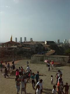 BLOG FOTOGRAFÍA (PARTE 8: CAMINANDO CARTAGENA... CASTILLO DE SAN FELIPE)