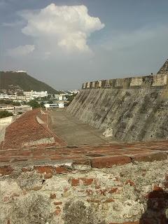 BLOG FOTOGRAFÍA (PARTE 8: CAMINANDO CARTAGENA... CASTILLO DE SAN FELIPE)