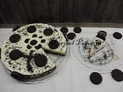 Tarta chocolate blanco y galletas oreo. Tarta chocolate blanco y galletas oreo.