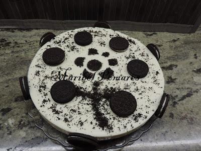 Tarta chocolate blanco y galletas oreo. Tarta chocolate blanco y galletas oreo.