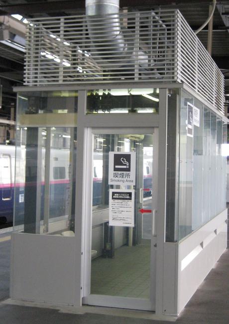 Las redes sociales ayudan a los adultos jóvenes a dejar de fumar Las redes sociales ayudan a los adultos jóvenes a dejar de fumar