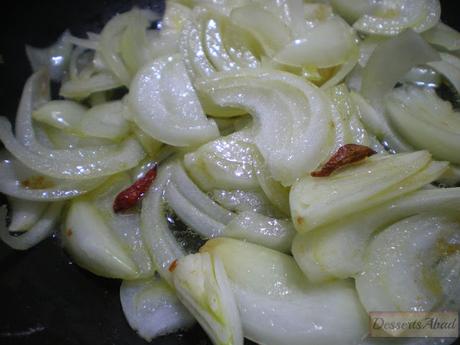 Patatas bravas y su versión chic, caramelizando cebolla