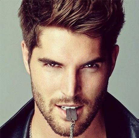 Reseña Cruzando los límites - María Martínez Reseña Cruzando los límites - María Martínez