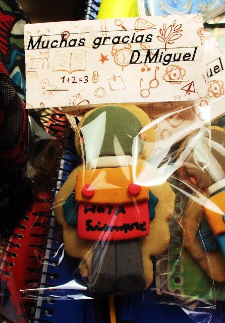 Unas galletas para los profes Unas galletas para los profes