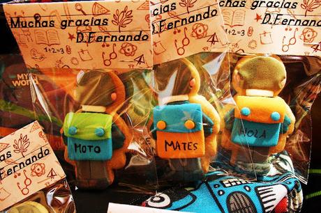 Unas galletas para los profes Unas galletas para los profes