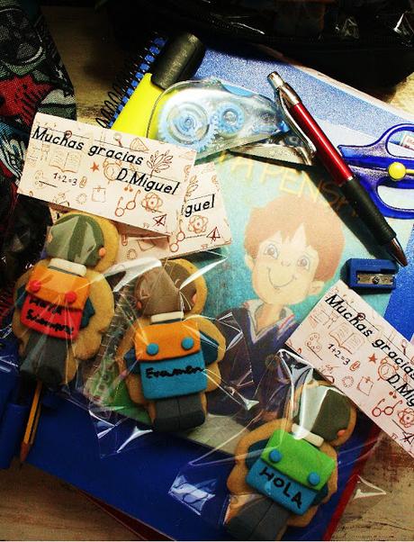 Unas galletas para los profes Unas galletas para los profes