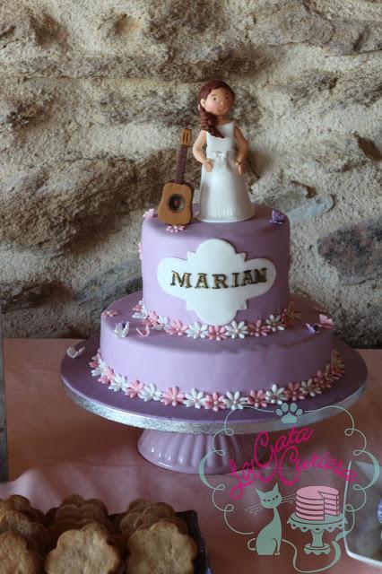 TARTA FONDANT COMUNION MARIAN TARTA FONDANT COMUNION MARIAN