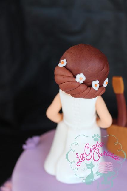 TARTA FONDANT COMUNION MARIAN TARTA FONDANT COMUNION MARIAN