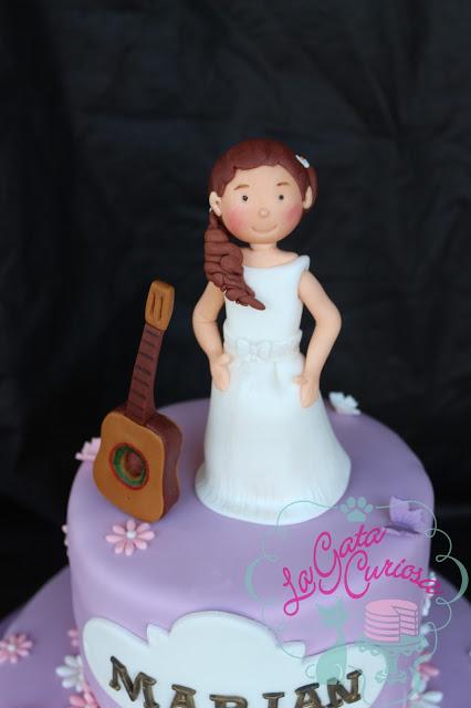 TARTA FONDANT COMUNION MARIAN TARTA FONDANT COMUNION MARIAN