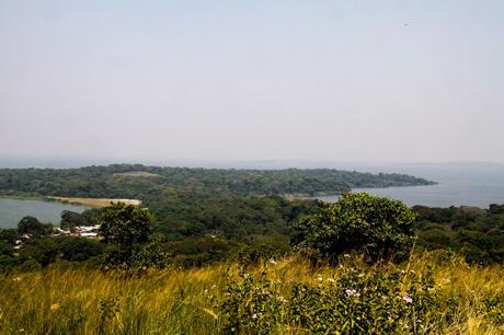 Montañas y lagos Montañas y lagos