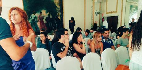 ¿QUÉ HACE UNA CHICA COMO TÚ EN UN SITIO COMO ÉSTE? #SummitPaleo2015 ¿QUÉ HACE UNA CHICA COMO TÚ EN UN SITIO COMO ÉSTE? #SummitPaleo2015