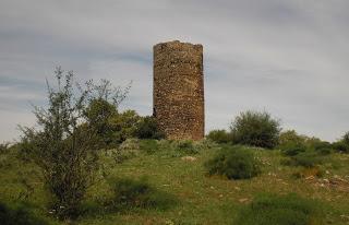 Atalayas de las Moitas y de Juana Castaña en Olivenza