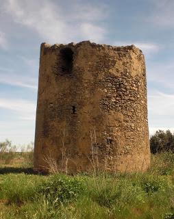 Atalayas de las Moitas y de Juana Castaña en Olivenza