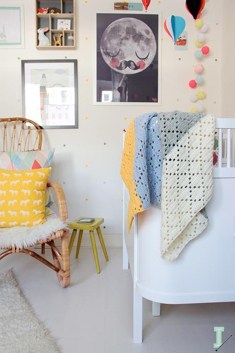 Una habitacion de bebé ... REQUETEPRECIOSA Y LLENA DE COLOR! Una habitacion de bebé ... REQUETEPRECIOSA Y LLENA DE COLOR!