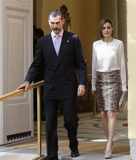Dña. Letizia, cara con su suegra, cruz con la Fundación Princesa de Asturias