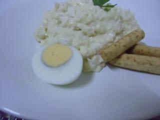 Ensaladilla rusa de merluza Ensaladilla rusa de merluza