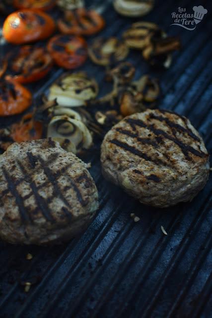 Hamburguesa veraniega a la parrilla las recetas de tere tererecetas 03 Hamburguesa veraniega a la parrilla las recetas de tere 03