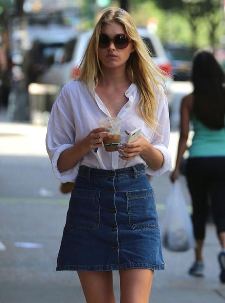 BUTTONED DENIM SKIRT LOOKS BUTTONED DENIM SKIRT LOOKS