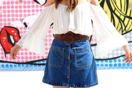 BUTTONED DENIM SKIRT LOOKS BUTTONED DENIM SKIRT LOOKS