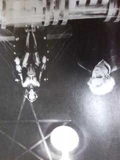 ARTE DE TERROR EN BLANCO Y NEGRO ARTE DE TERROR EN BLANCO Y NEGRO