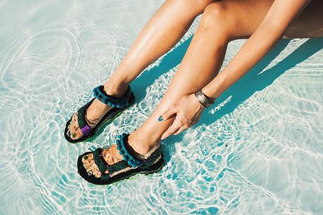 summer-sandals-teva-DIY-amintaonline