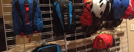 Camelbak nos ofrece detalles de su catálogo 2016, y dentro de sus principales novedades se hallan la riñonera Polar 4 LR y las mochilas Skyline y Solstice Camelbak nos ofrece detalles de su catálogo 2016, y dentro de sus principales novedades se hallan la riñonera Polar 4 LR y las mochilas Skyline y Solstice