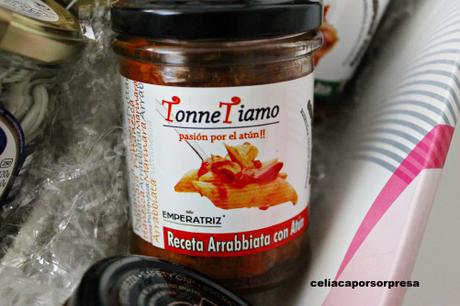 RIGATONI CON SALSA ARRABBIATA CON ATÚN emp11