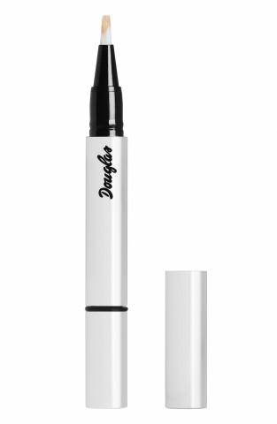 Perfumerías Douglas lanza su colección de maquillaje lightconcealer-perfumerías-douglas-colección-maquillaje
