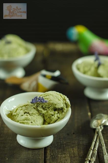 HELADO DE AGUACATE Y YOGUR HELADO DE AGUACATE Y YOGUR