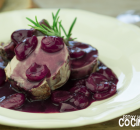 Receta de solomillo de cerdo con salsa de cerezas y vino tinto Receta de solomillo de cerdo con salsa de cerezas y vino tinto