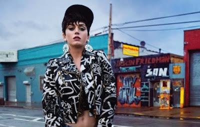 Lucha de Katy Perry para comprar un convento