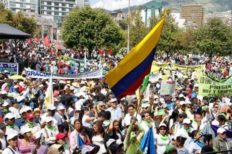 La conspiración en marcha en contra del presidente Rafael Correa. La conspiración en marcha en contra del presidente Rafael Correa.