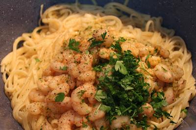 Tallarines con gambas al ajillo olla GM Tallarines con gambas al ajillo olla GM