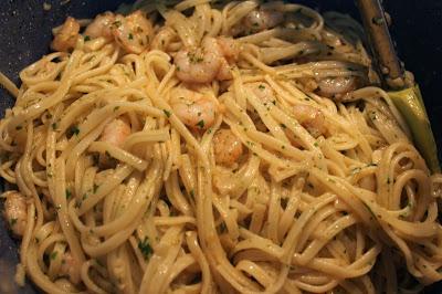 Tallarines con gambas al ajillo olla GM Tallarines con gambas al ajillo olla GM