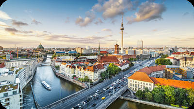 RESEÑA: EL SUEÑO DE BERLÍN RESEÑA: EL SUEÑO DE BERLÍN