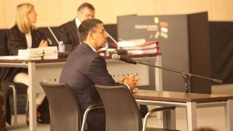 Fuente: www.lavanguardia.com Bartomeu apuesta por qatar