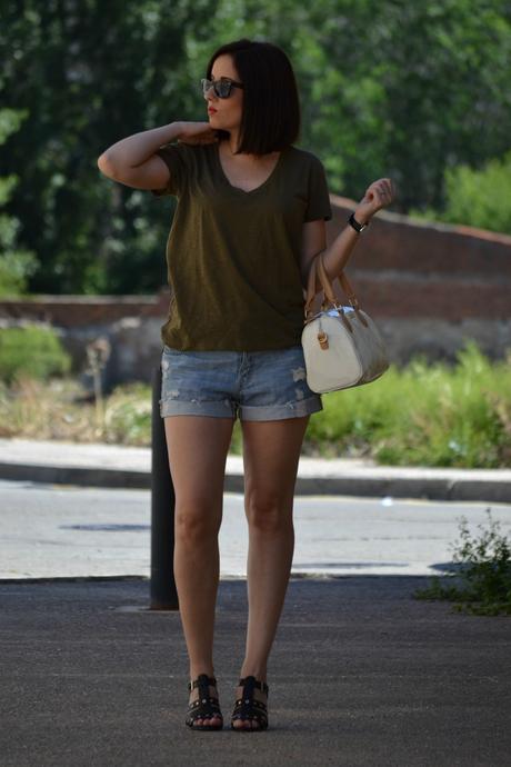 CASUAL + SUMMER CASUAL + SUMMER