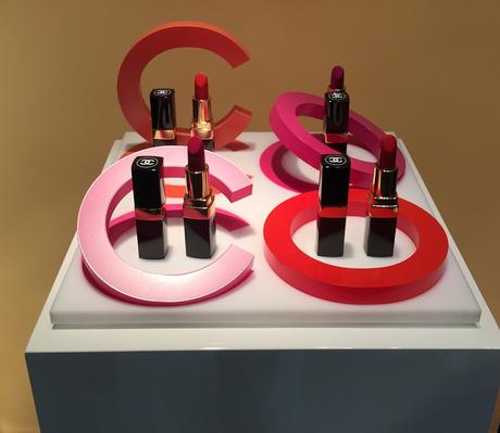 Los famosos labiales de Chanel, Rouge Coco :) Taller de maquillaje en la Pop Up Store de Chanel
