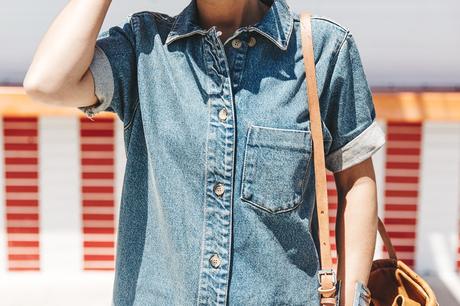 Boardwalk BoardWalk-Santa_Cruz-Denim_Dress-Topshop-Suede_Clogs-Street_Style-Outfit-33