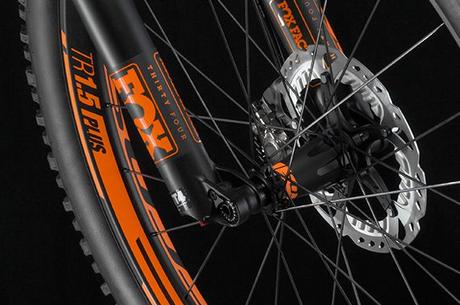 Scott para el 2016, apuesta por el estándar 27.5+, dentro de su línea de montaña: Detalles sobre el modelo Genius 700 Tuned Plus Scott para el 2016, apuesta por el estándar 27.5+, dentro de su línea de montaña: Detalles sobre el modelo Genius 700 Tuned Plus
