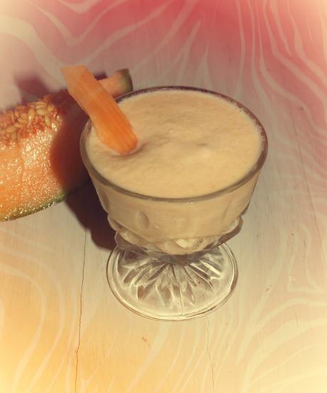 SMOOTHIE DE MELON TROPICAL SMOOTHIE DE MELON TROPICAL