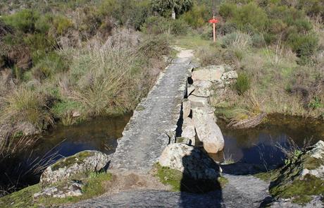 Senda del Duero: Pinilla-Fermoselle Puente sobre la Rivera de Pinilla de Fermoselle