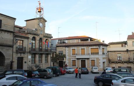 Senda del Duero: Pinilla-Fermoselle Plaza Mayor de Fermoselle
