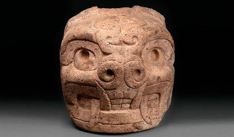 Cabeza clava de Chavín de Huántar / Foto: MALI Cabeza clava de Chavín de Huántar / Foto: MALI