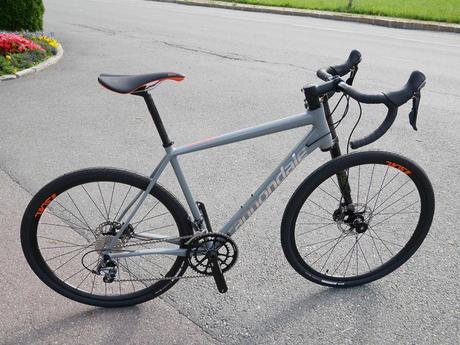 Detalles de los posibles modelos disponibles de la Cannondale Slate y tercer vídeo exhibido Detalles de los posibles modelos disponibles de la Cannondale Slate y tercer vídeo exhibido