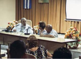 Fidel Castro en el Instituto de Investigaciones de la Industria Alimenticia [+ fotos]
