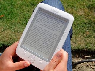 10 ventajas del eBook frente al libro de papel 10 ventajas del eBook frente al libro de papel